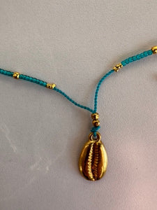 EI-U Choker Gem Necklaces