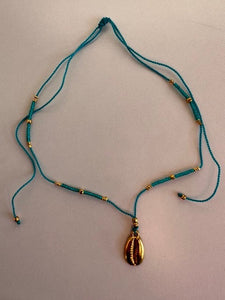 EI-U Choker Gem Necklaces