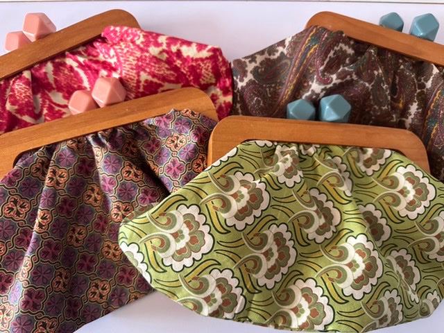 EI U Fabric Clutch